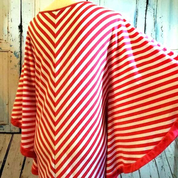 Kaktus Hot Pink & White Striped Poncho Style Top Size S NEW w/ Tags Boho Artsy - Picture 10 of 12